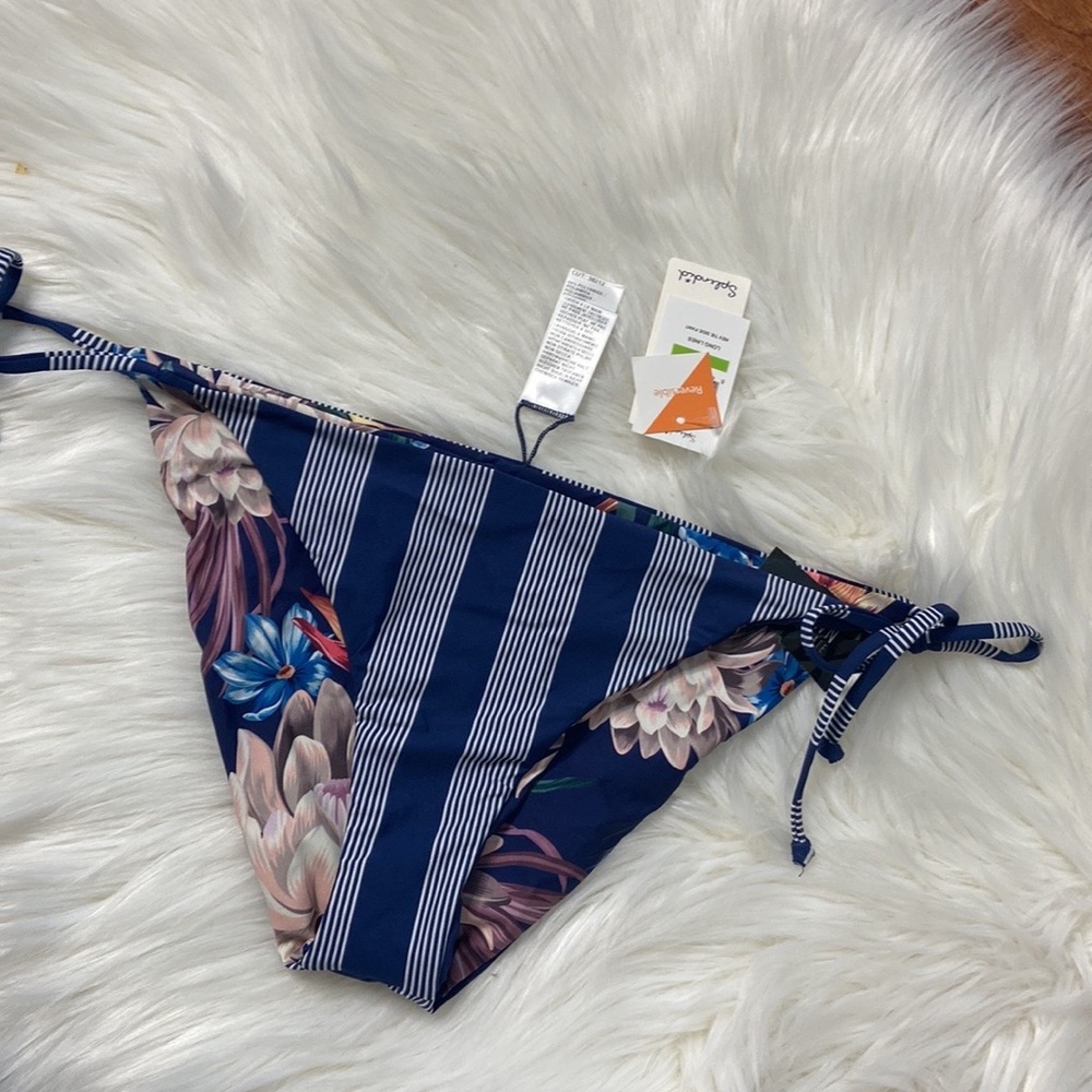 Splendid Reversible Bikini Bottoms Sz L NWT